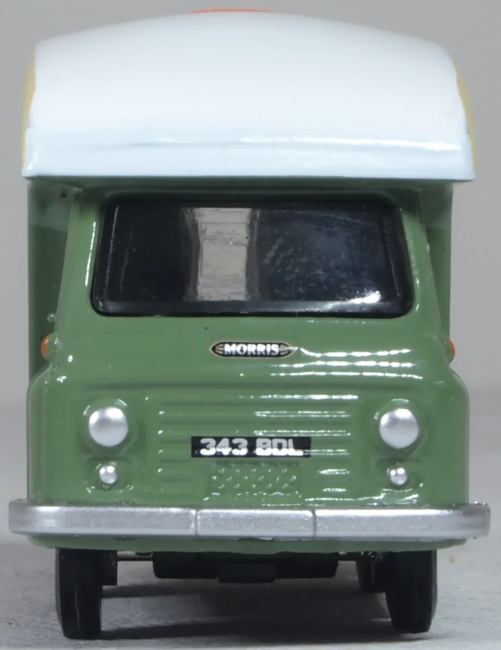 76JM025 Morris J2 Paralanian 1963 Sage Green/Pale Ivory - Image 2