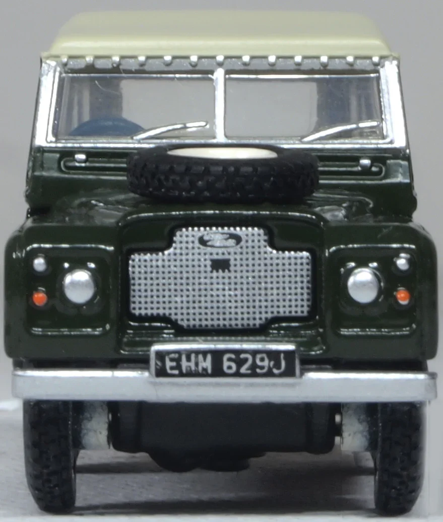 76LR2AS005 Land Rover Series 2A SWB Canvas Bronze Green - Image 6