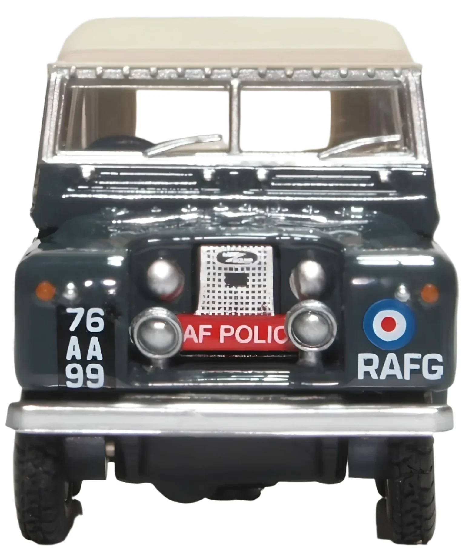 76LR2S007 Land Rover Series II SWB Canvas RAF Police - Image 3