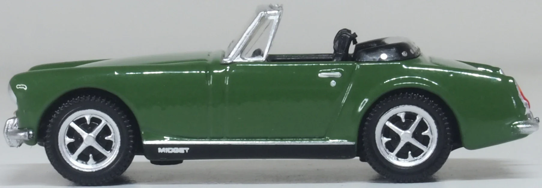 76MGM003 MG Midget MkIII British Racing Green - Image 2