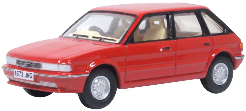 76MST001 Austin Maestro Targa Red
