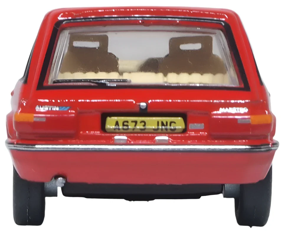 76MST001 Austin Maestro Targa Red - Image 5