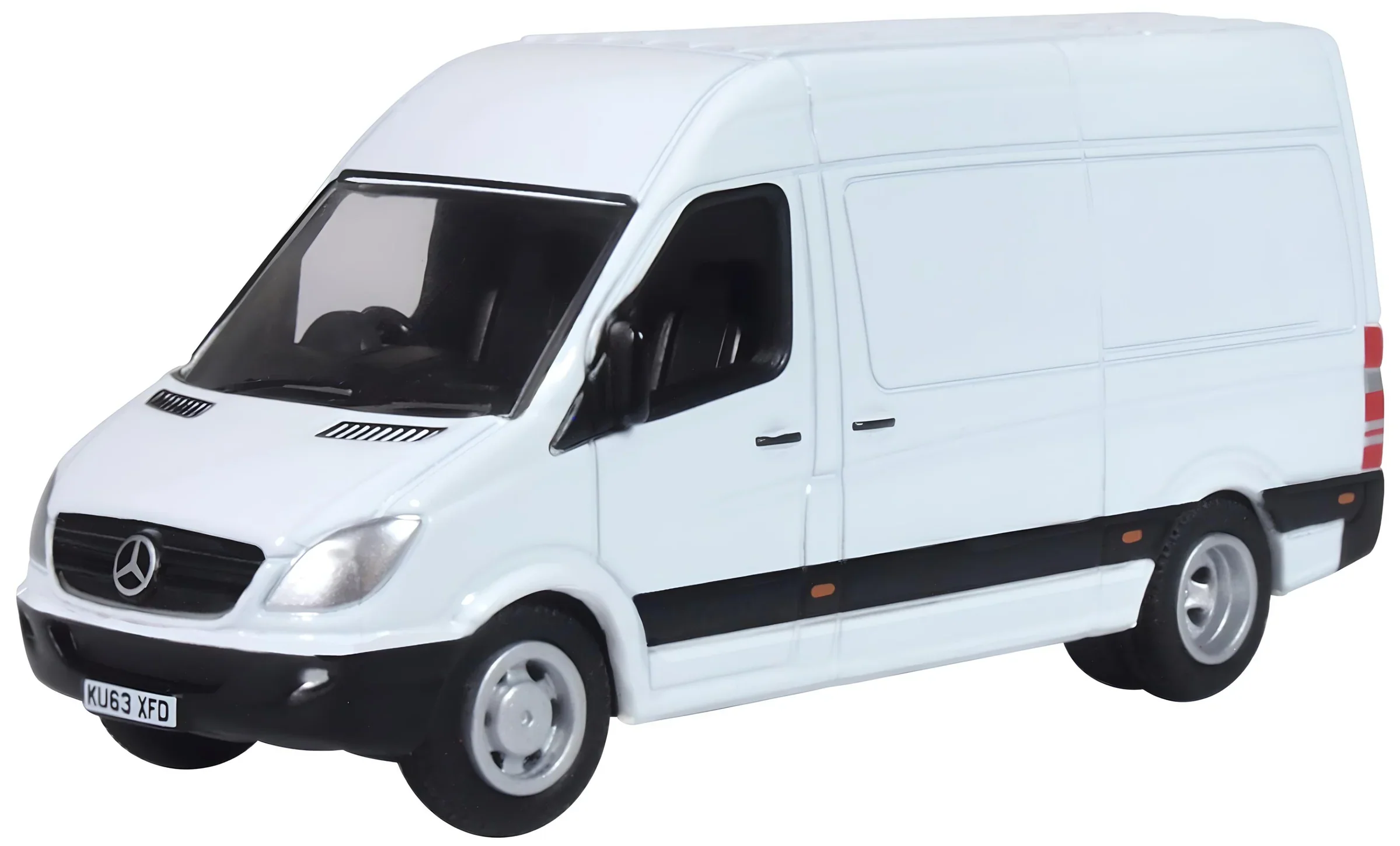 76MSV004 Mercedes Sprinter Van White