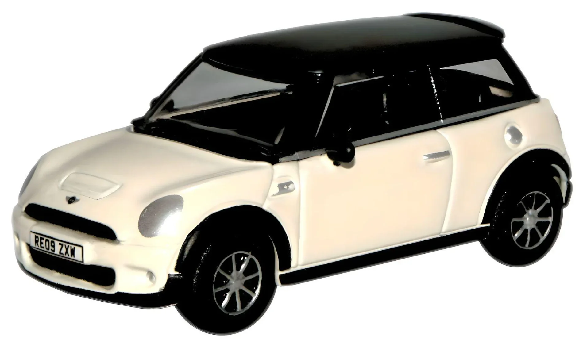 76NMN002 New Mini Pepper White