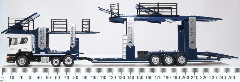 76SCT007 Scania P Car Transporter Robinsons Autologistics - Image 5