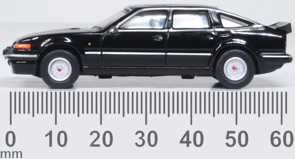 76SDV004 Rover SD1 3500 Vitesse Black - Image 6