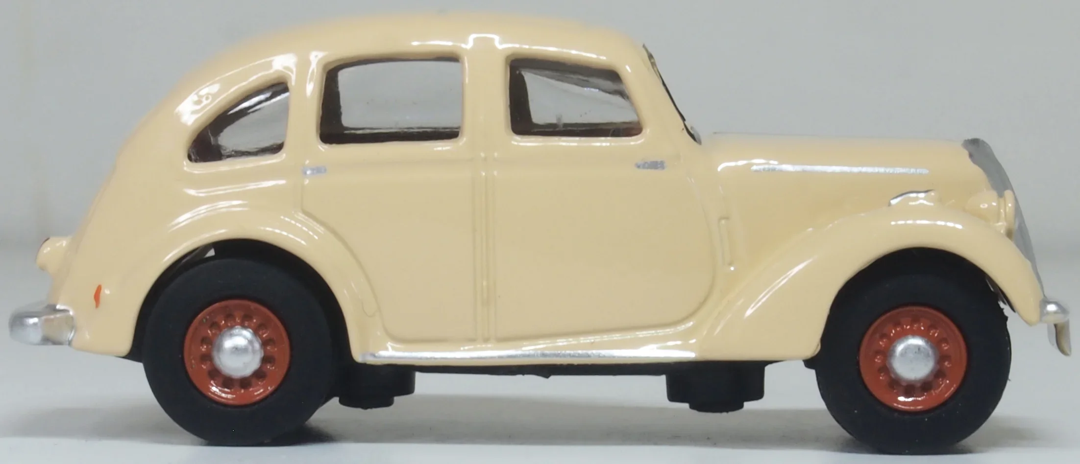 76SFT006 Standard Flying Twelve Fawn - Image 3