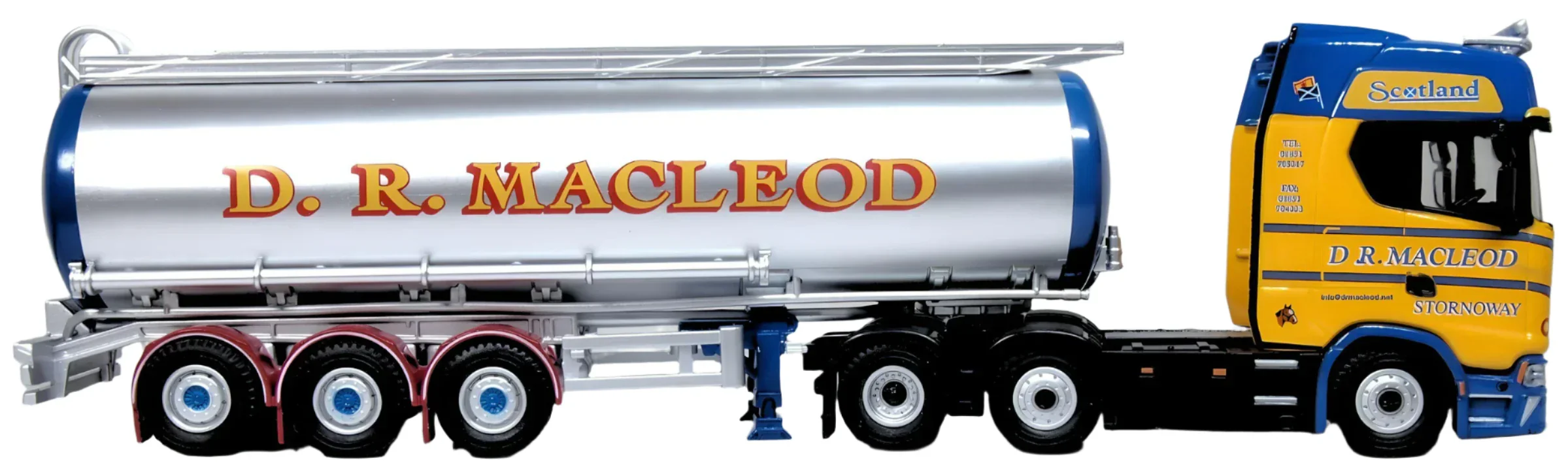 76SNG003 Scania S Series Cylindrical Tanker D R Macleod - Image 2