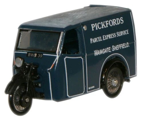 76TV002 Tricycle Van Pickfords
