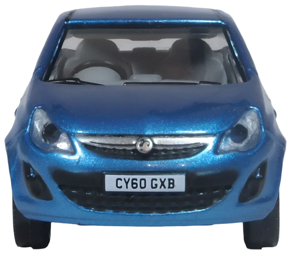 76VC005 Vauxhall Corsa Oriental Blue - Image 2
