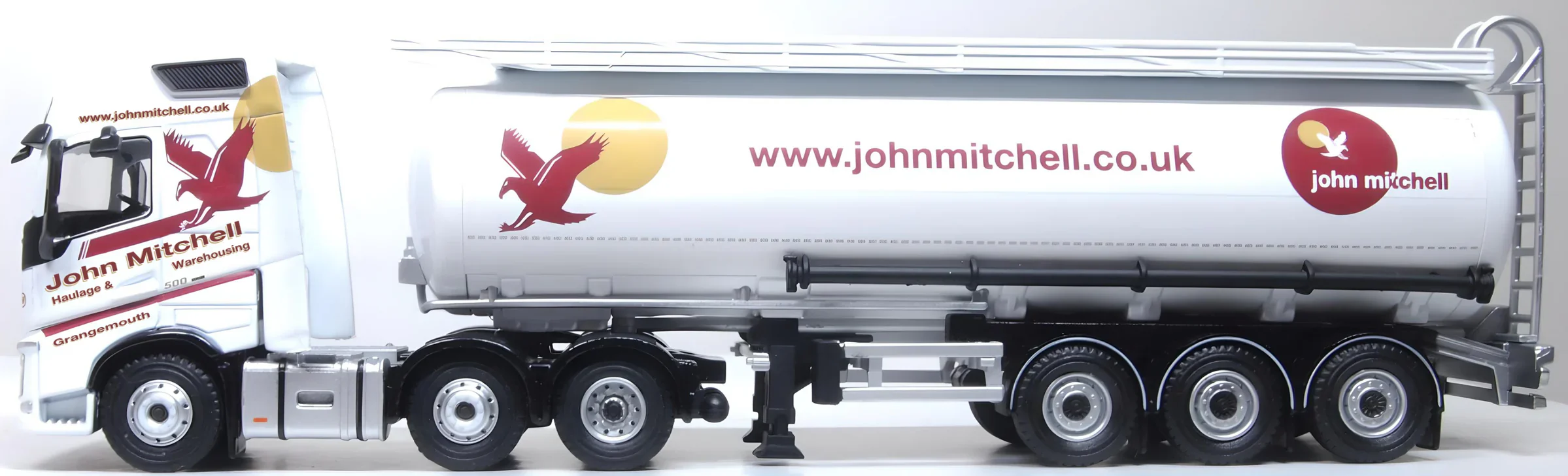 76VOL4012 Volvo FH 2013 FH4 Cylindrical Tanker John Mitchell - Image 4