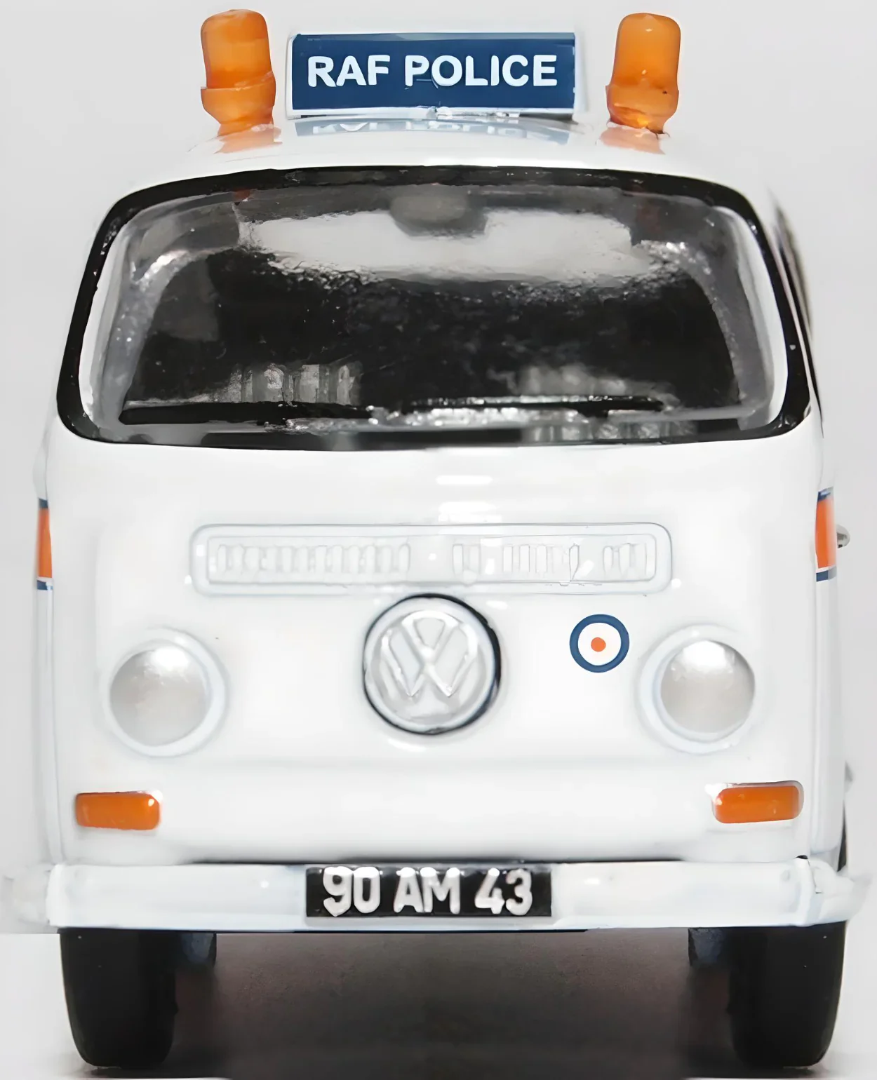 76VW031 VW Bay Window RAF Police - Image 2