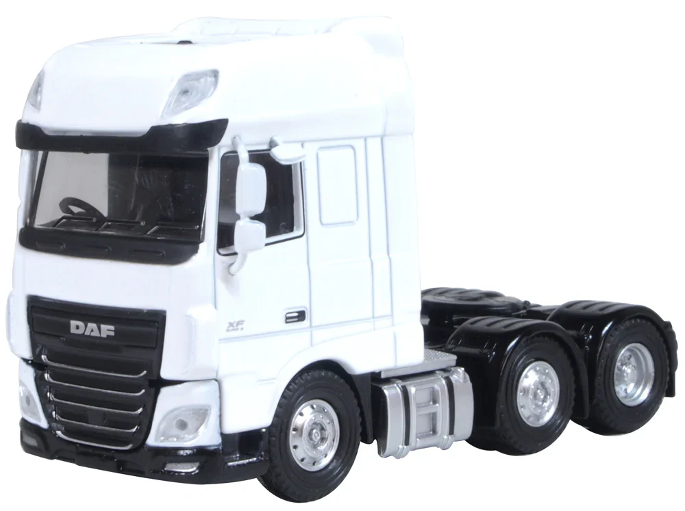 76WHDAFCAB DAF XF Euro 6 Cab White