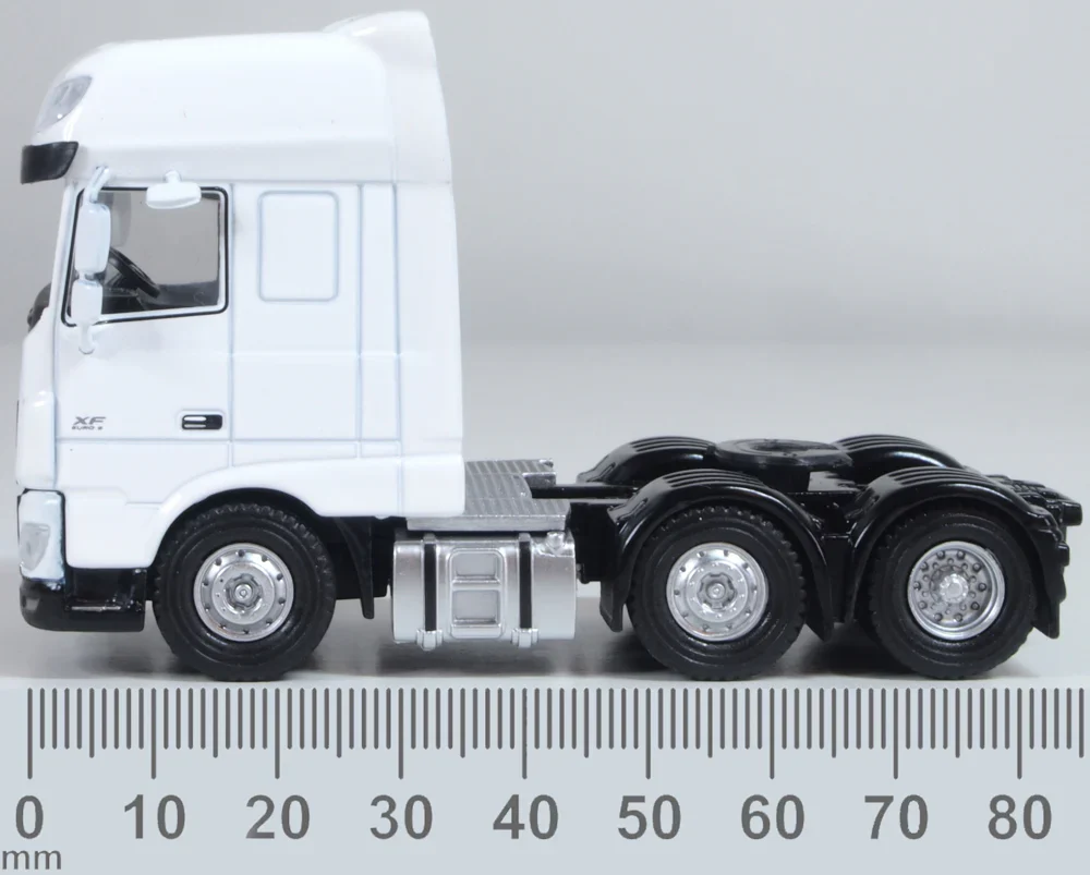 76WHDAFCAB DAF XF Euro 6 Cab White - Image 6