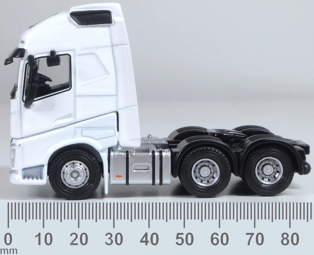 76WHVOLCAB Volvo FH4 Cab White - Image 6