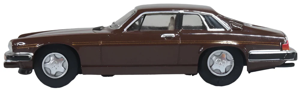 76XJS007 Jaguar XJS Grosvenor Brown - Image 3