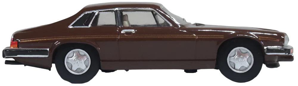 76XJS007 Jaguar XJS Grosvenor Brown - Image 4