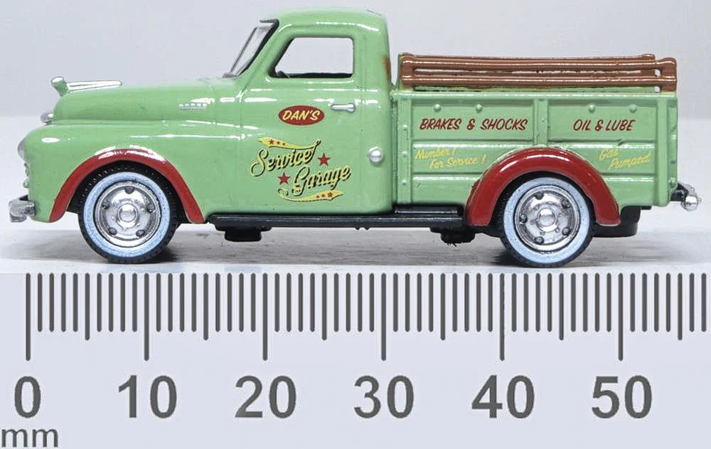 87DP48003 1948 Dodge B-1B Pick Up Dan's Service Garage - Image 6