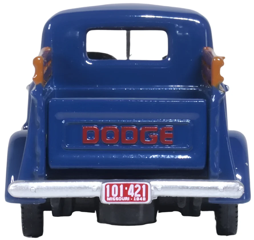 87DP48006 1948 Dodge B1B Pick Up 1948 Waterway Blue - Image 4