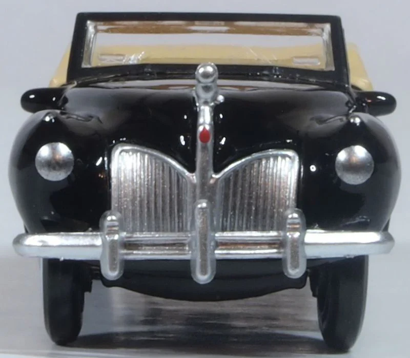 87LC41006 1941 Lincoln Continental Black/Tan - Image 2