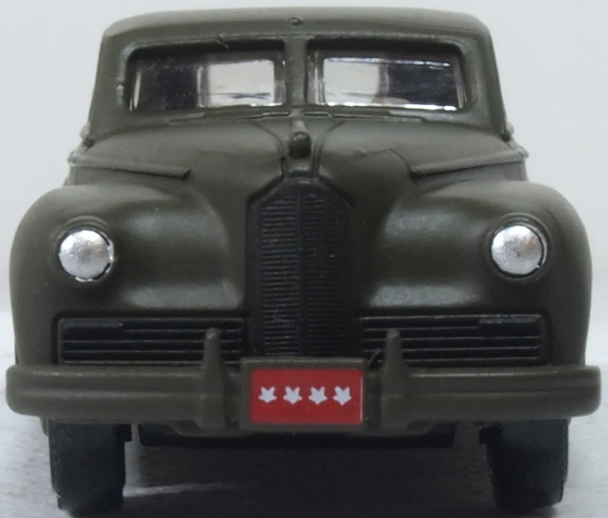 87PC42002 1942 Packard Clipper Touring Sedan US Army Staff Car - Image 2