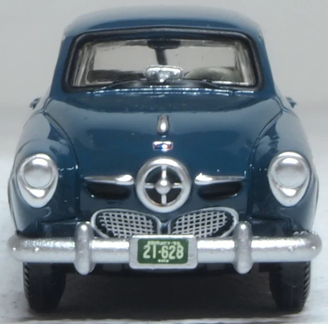 87SC50002 1950 Studebaker Champion Starlight Coupe Aqua Green - Image 2