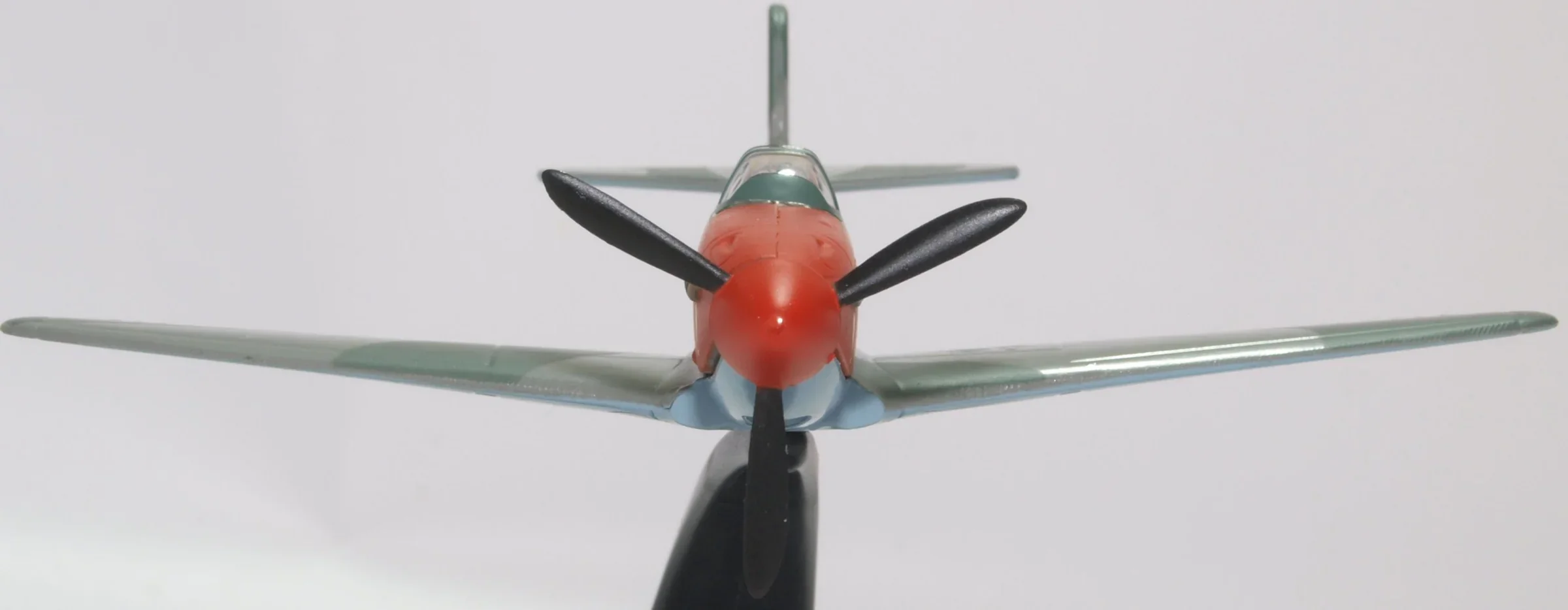AC088 Yakovlev Yak-3 Anton Dmitrievich Yakimenko (1:72) - Image 2