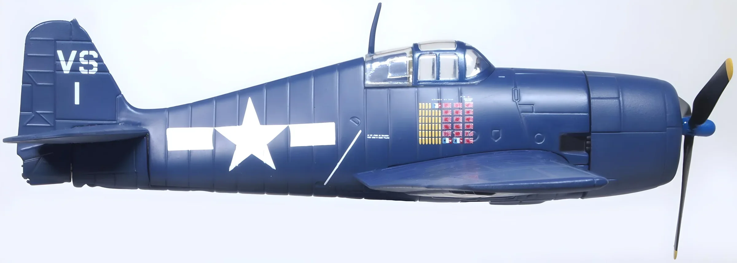 AC119 Grumman Hellcat F6F-5 US Navy William E Eder 1945 - Image 3