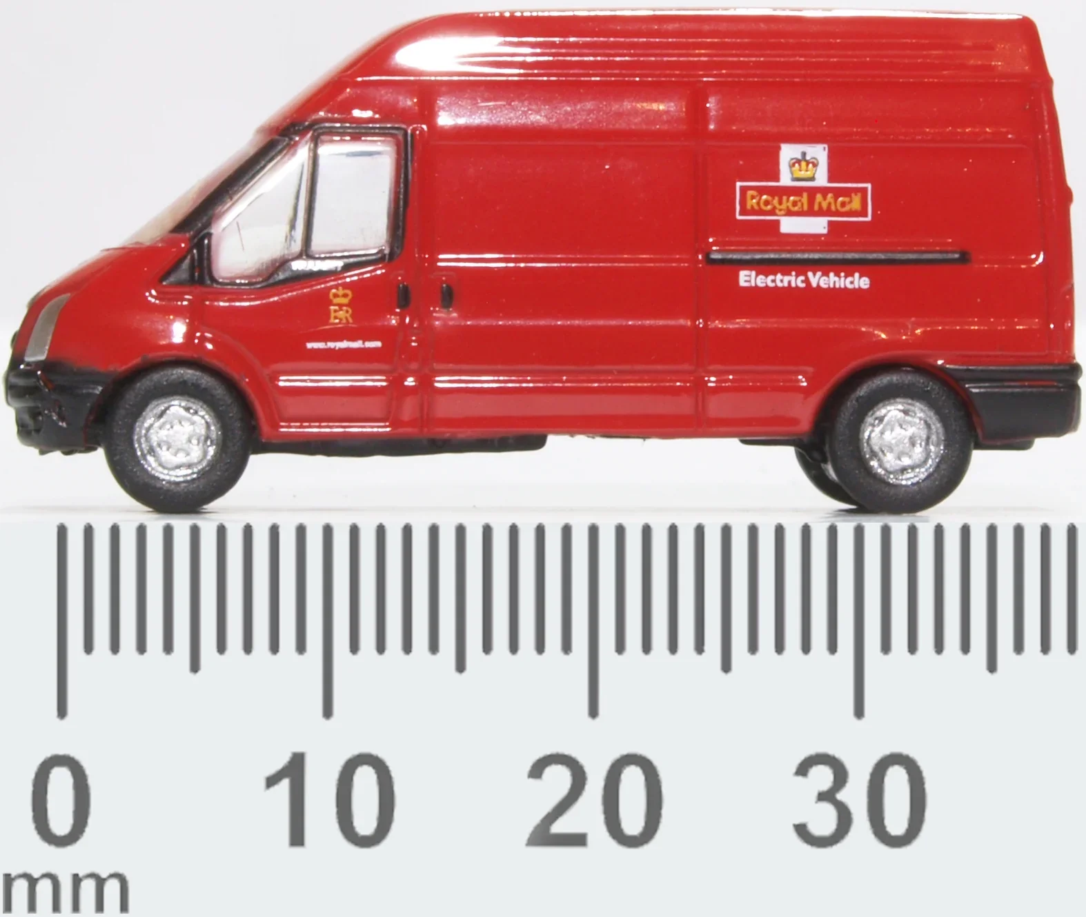 NFT024 Ford Transit MkV Royal Mail - Image 6