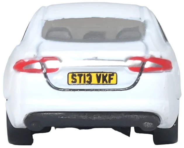 NXF005 Jaguar XF Polaris White - Image 5