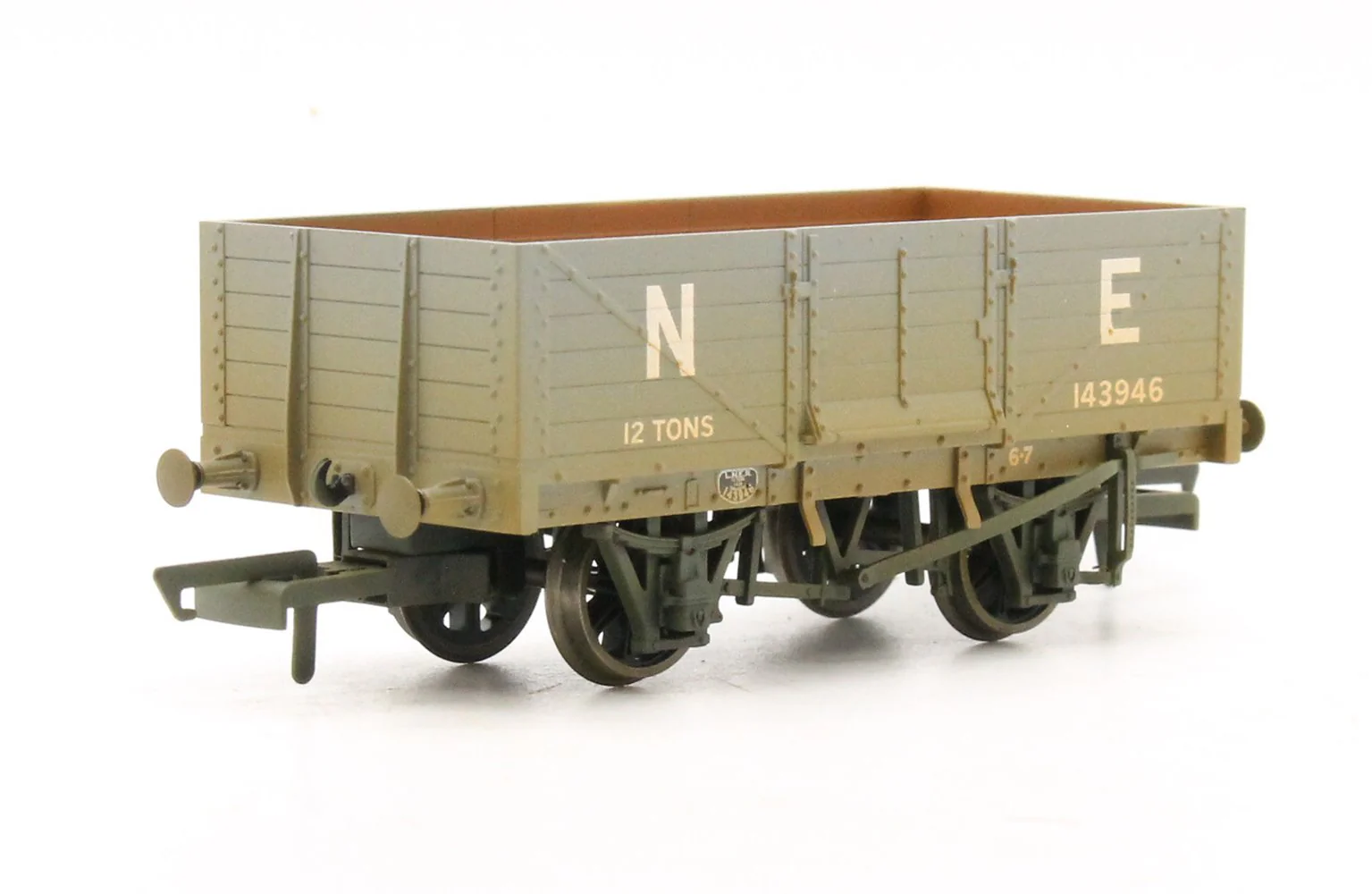 OR76MW6001W 6 Plank Mineral Wagon LNER No.143946 - Weathered