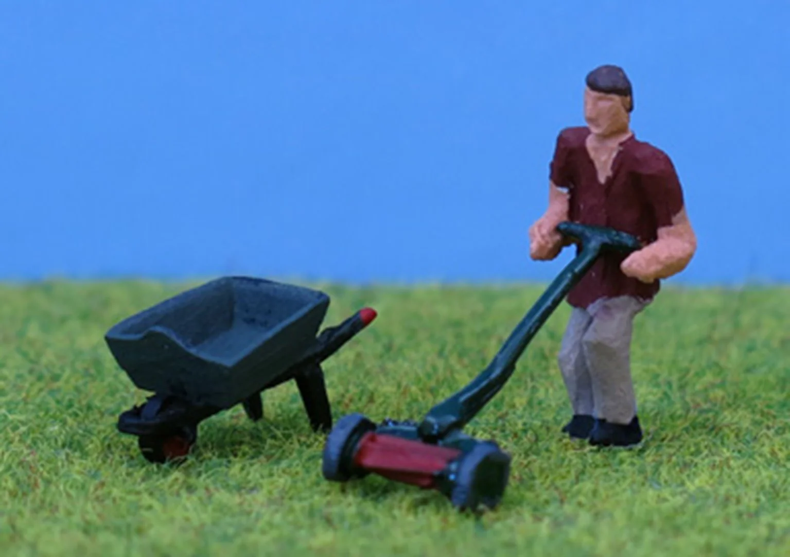 PDZ31 OO Gauge Gardening Set