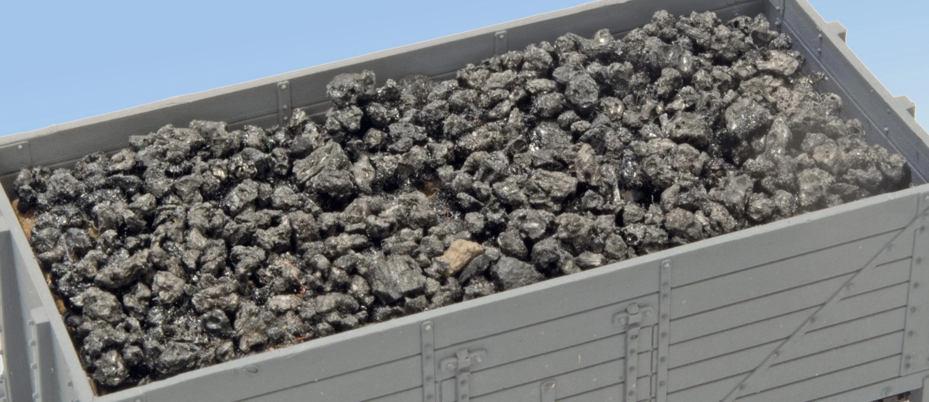 PA40 Wagon Load Kit OO/HO - Coal