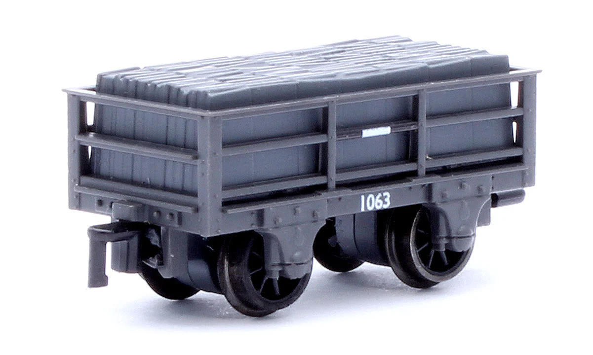 GR323 2T Ffestiniog Railway Welsh Slate Wagon Dark Grey Triple Pack - Image 3