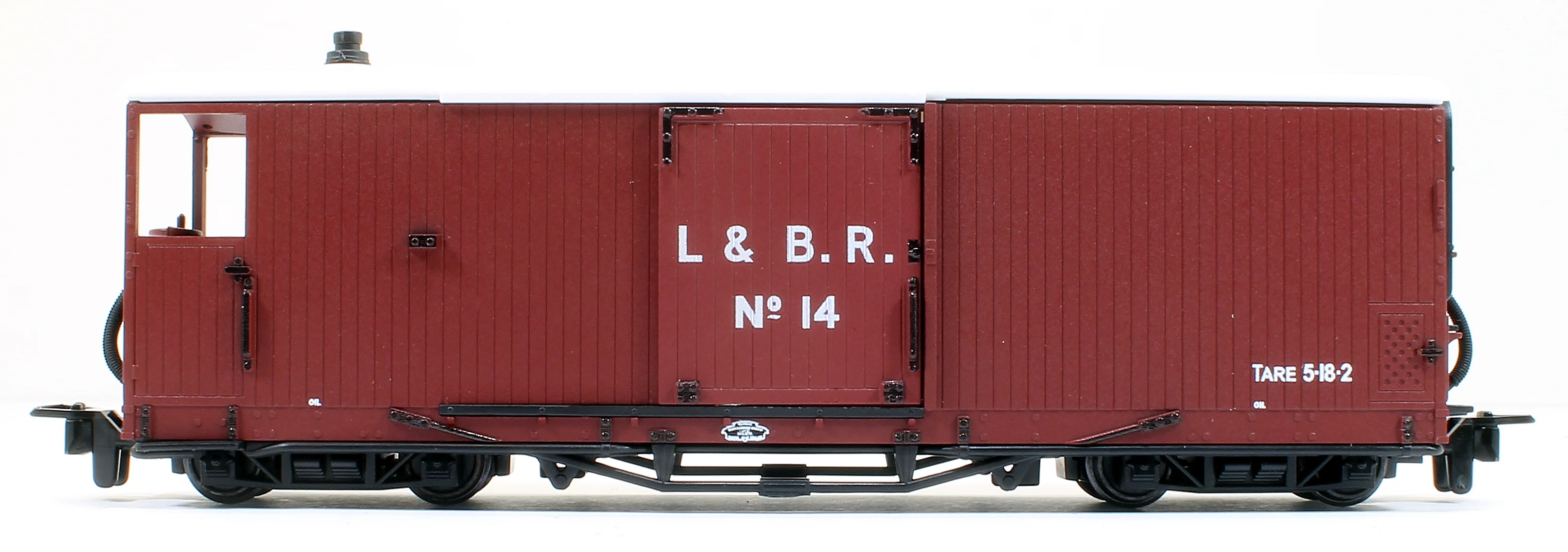 GR240BO L&B 8 ton Bogie Goods Brake Van L&B Livery Red no.14, Open Veranda - Image 3