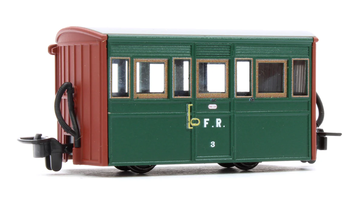 GR557A GLT OO-9 Ffestiniog Railway 4-wheel Bug Box coach Col. Stephens livery, no. 3