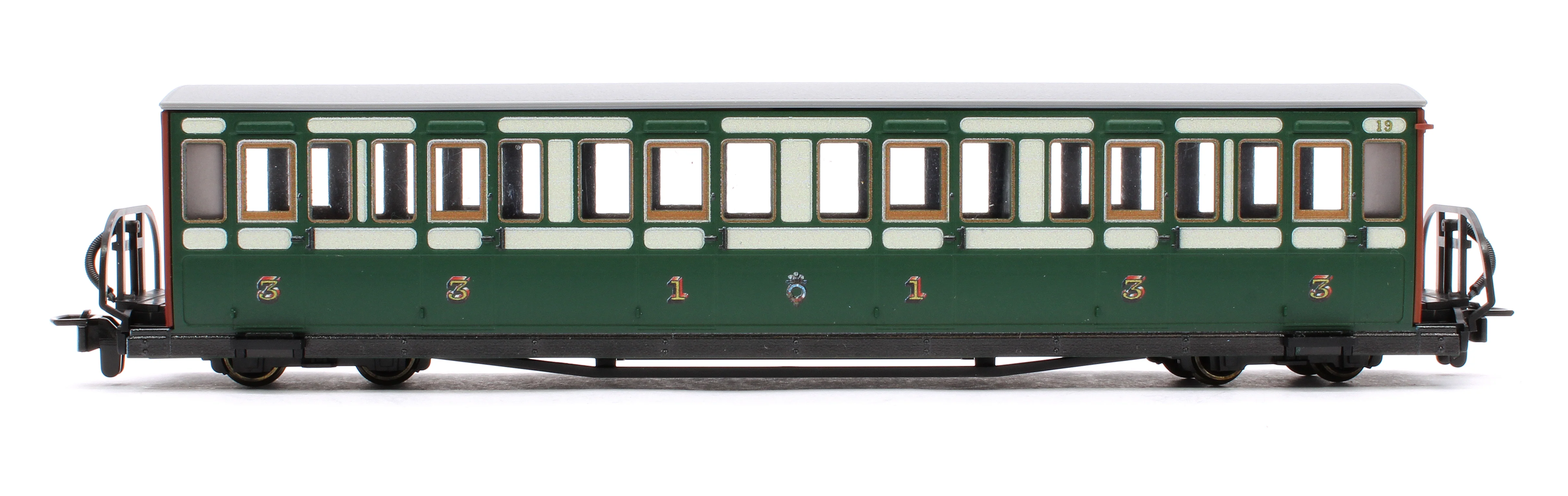 GR621A Ffestiniog Railway Long 'Bowsider' Bogie Coach, Early Preservation Green, No.19 - Image 2