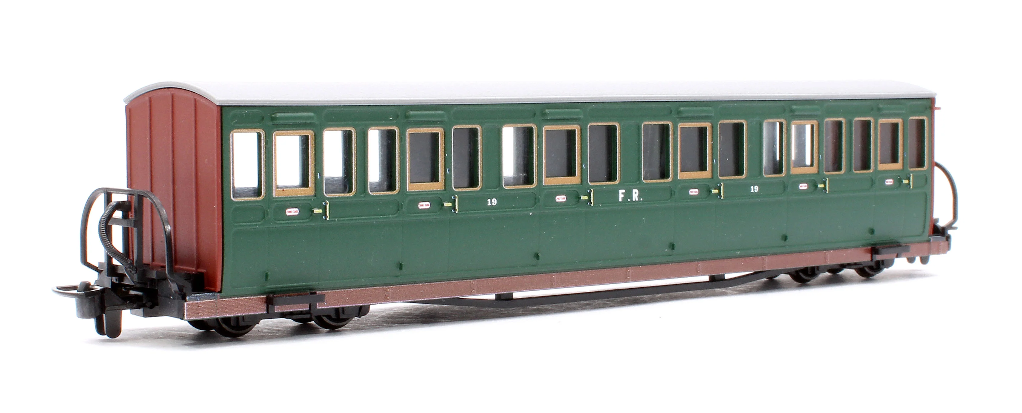 GR623A Ffestiniog Railway Long 'Bowsider' Bogie Coach, Colonel Stephens Green, No. 19