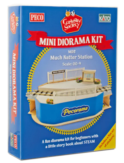 MD2 OO9 'Pecorama Much Natter Station' Diorama Model Kit - Image 2