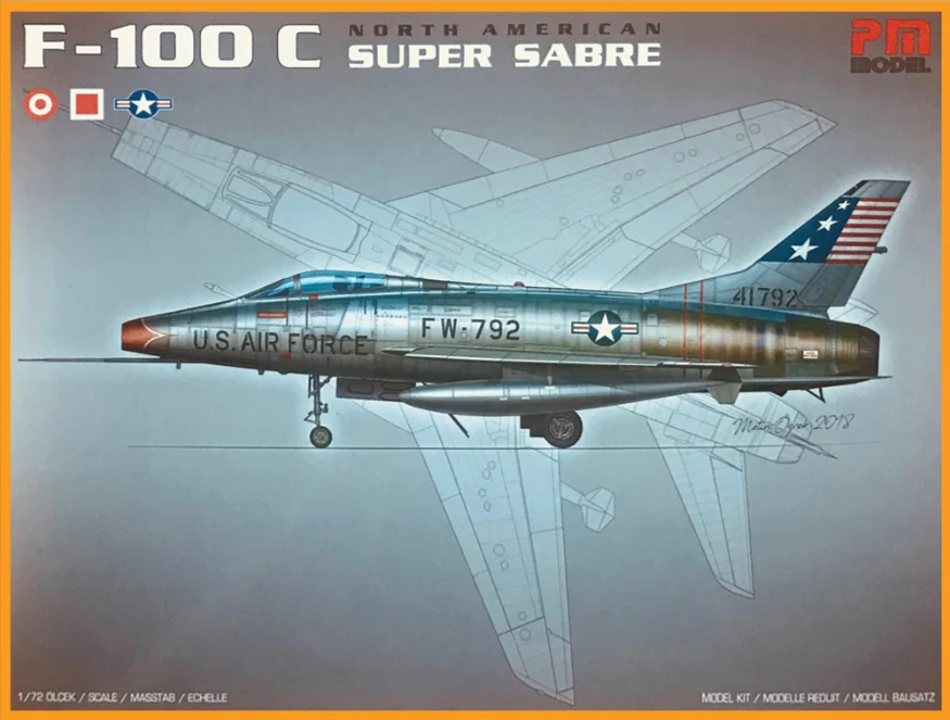 PKPM402 North American F-100C Super Sabre Model Kit