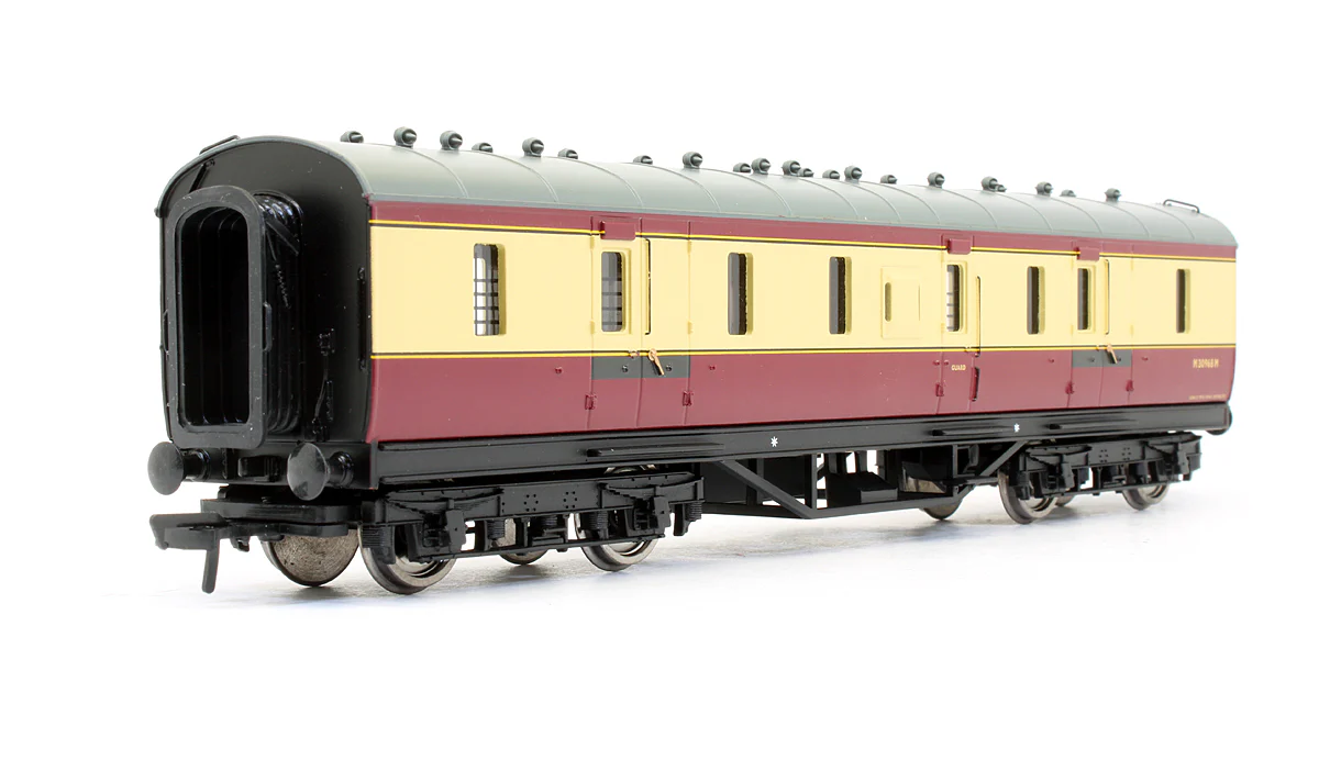 Pre-Owned 34-326A 50ft Stanier Parcels Van BR Crimson & Cream 'M30968M' - Image 2