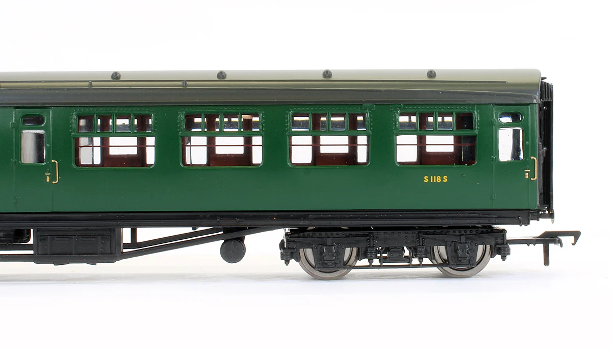 34-529A Pre-Owned 63ft Bulleid 2nd Corridor BR (SR) Green 'S 118S' - Image 3