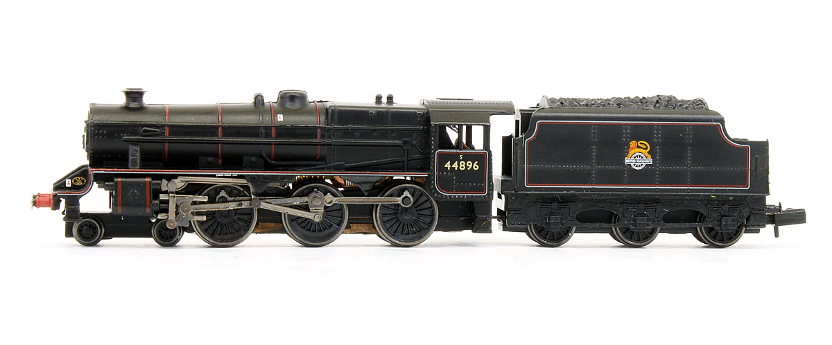 Pre-Owned 372-126 Black 5 44896 Mixed Traffic Lined BR Black Early Emblem Steam Locomotive - Image 4