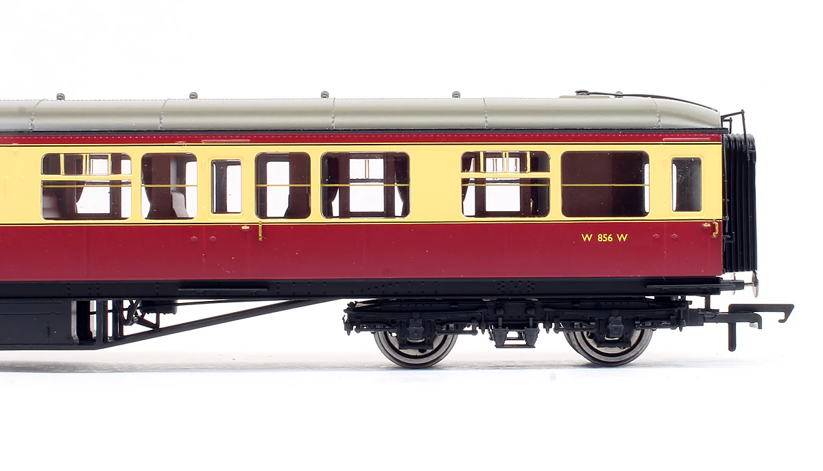 Pre-Owned R4405A BR Crimson & Cream Hawksworth 3rd Class Coach 'W856W' - Image 3