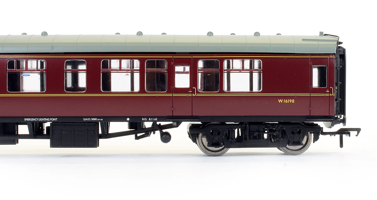 Pre-Owned 39-126E BR Maroon MK1 Composite Corridor CK Coach 'W16198' - Image 3