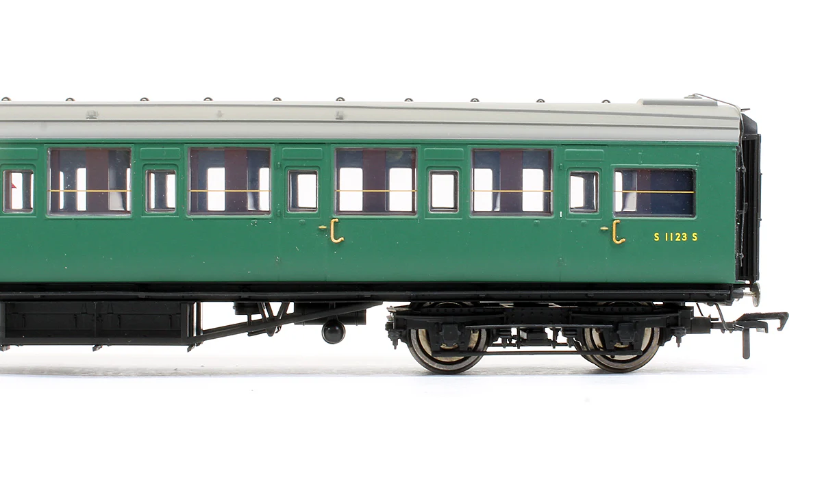 Pre-Owned R4302B BR Maunsell Corridor 3rd Class Coach 'S1123S' - Image 3