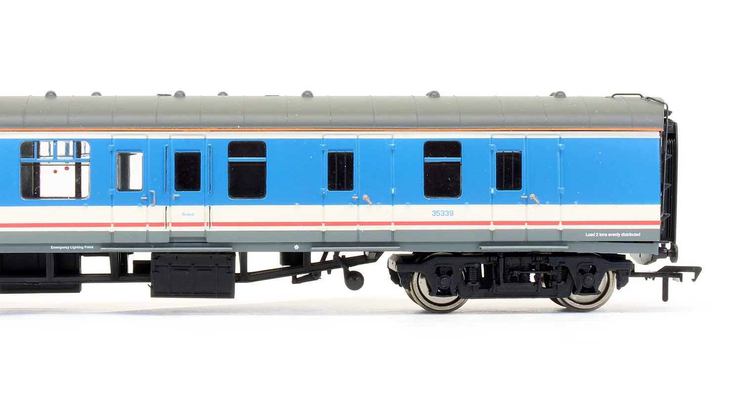 Pre-Owned 39-082 BR MK1 BSK Brake Second Corridor Network Southeast Coach '35339' - Image 3
