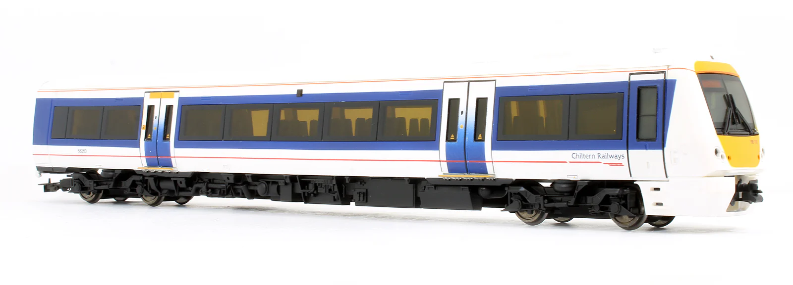 Pre-Owned 32-470 Class 168/1 Clubman 3 Car DMU 'Chiltern Railways' - Image 4