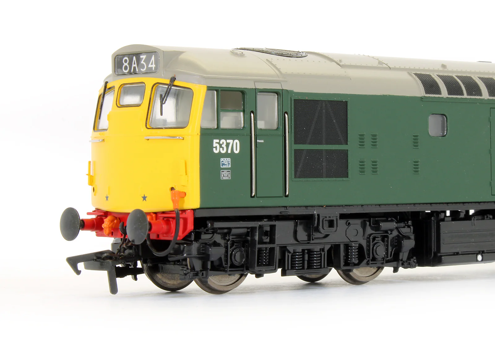 Pre-Owned 2713 Class 27 5370 in Green With Full Yellow Ends (no boiler tanks) Diesel Locomotive - Image 3