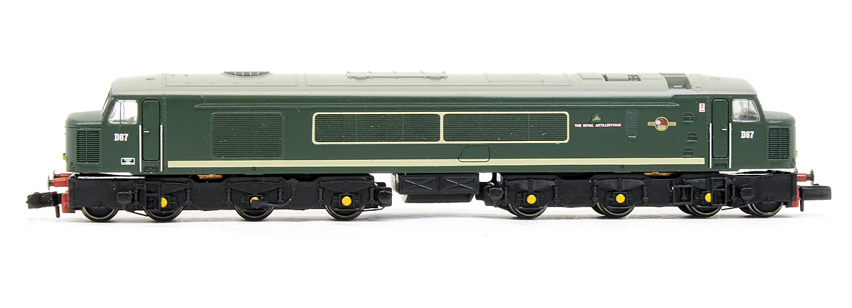 371-575 Pre-Owned Class 45 'The Royal Artilleryman' D67 BR Green Diesel Locomotive - Image 4